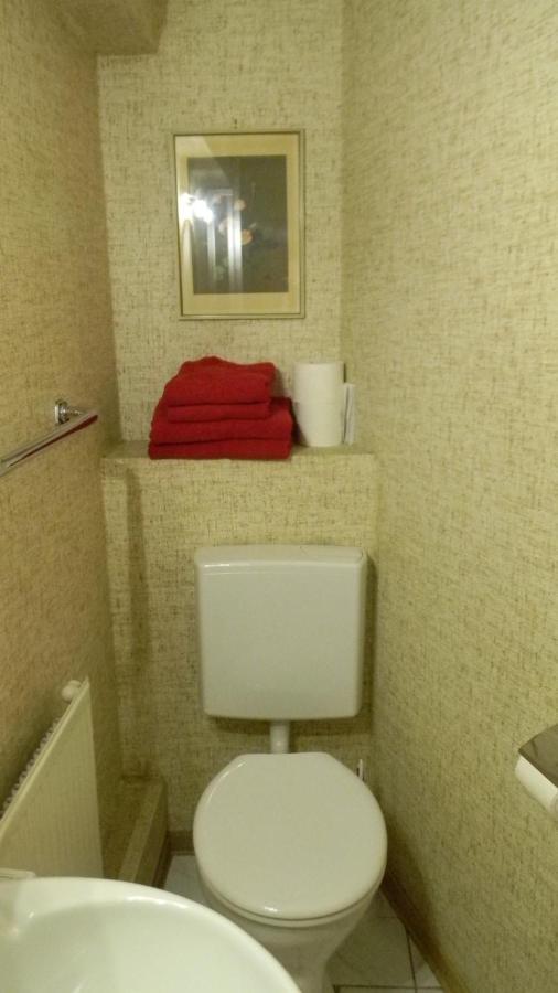 Gastehaus Am Calmont Bed & Breakfast Ediger-Eller Room photo
