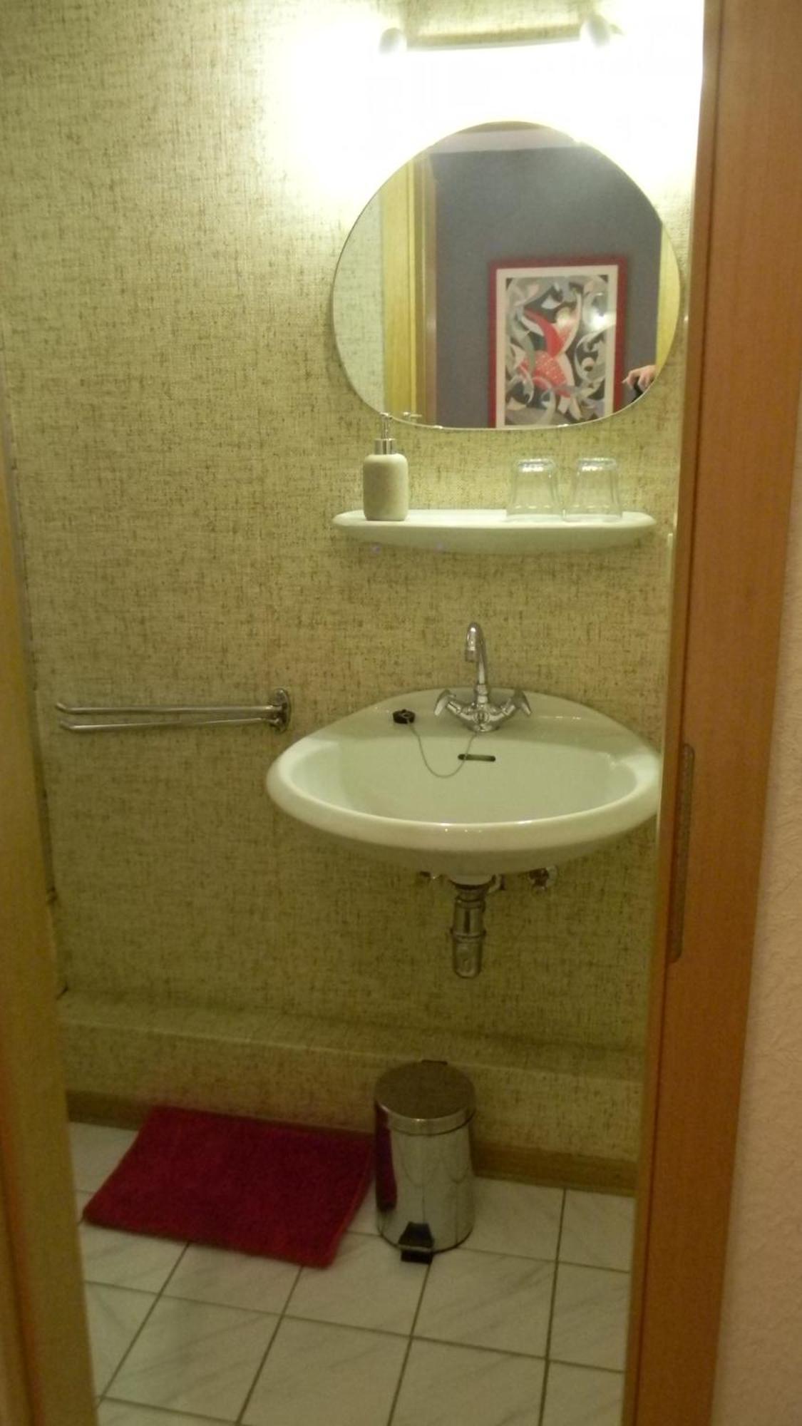Gastehaus Am Calmont Bed & Breakfast Ediger-Eller Room photo